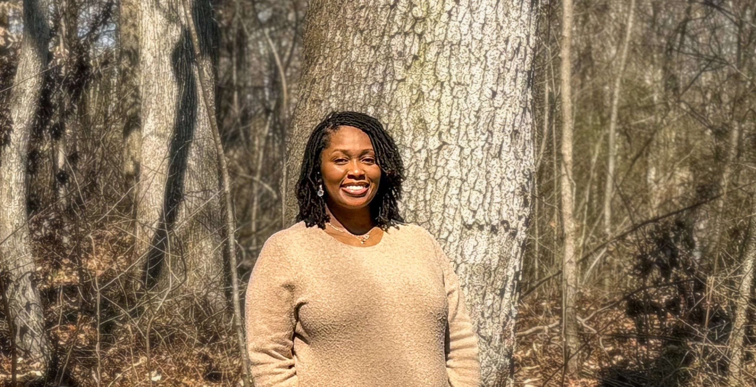 Tiyana, Administrative Coordinator